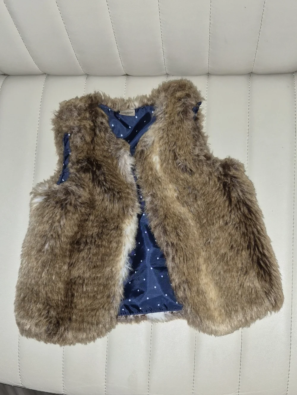 OshKosh B'gosh Brown Faux Fur Vest 2T with Navy Polka Dot Lining
